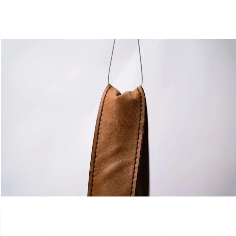 Gucci Tom Ford Era Brown Leather Shoulder Bag - Picture 8 of 13